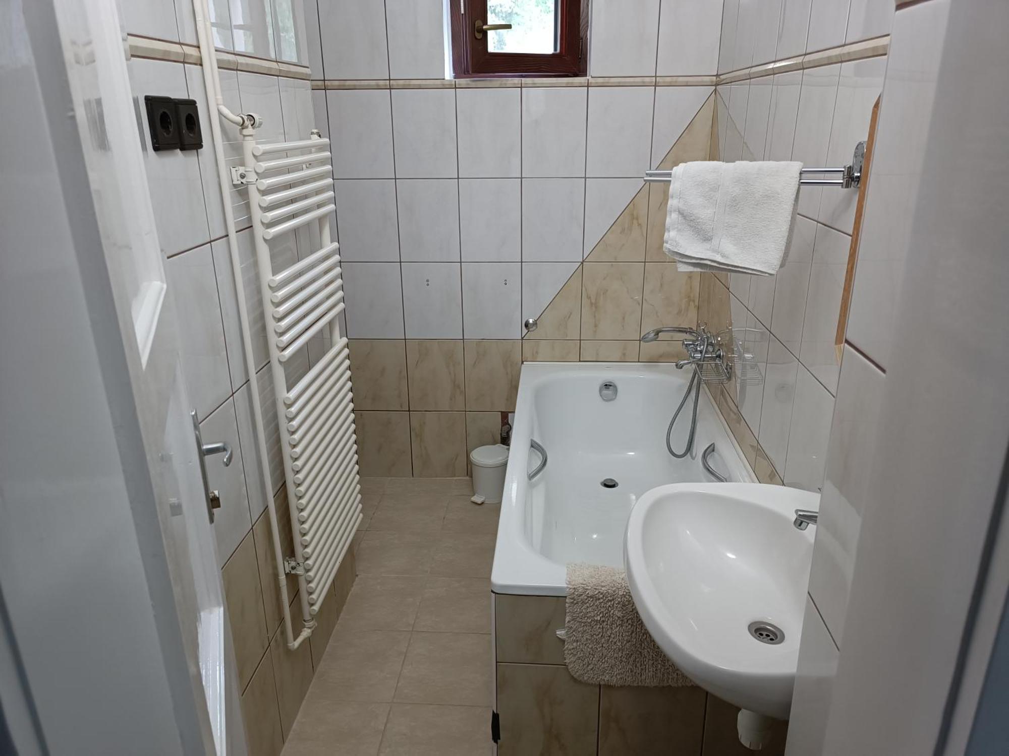 Hotel Hethazpuszta Erdeszlak Isztimér Exterior foto